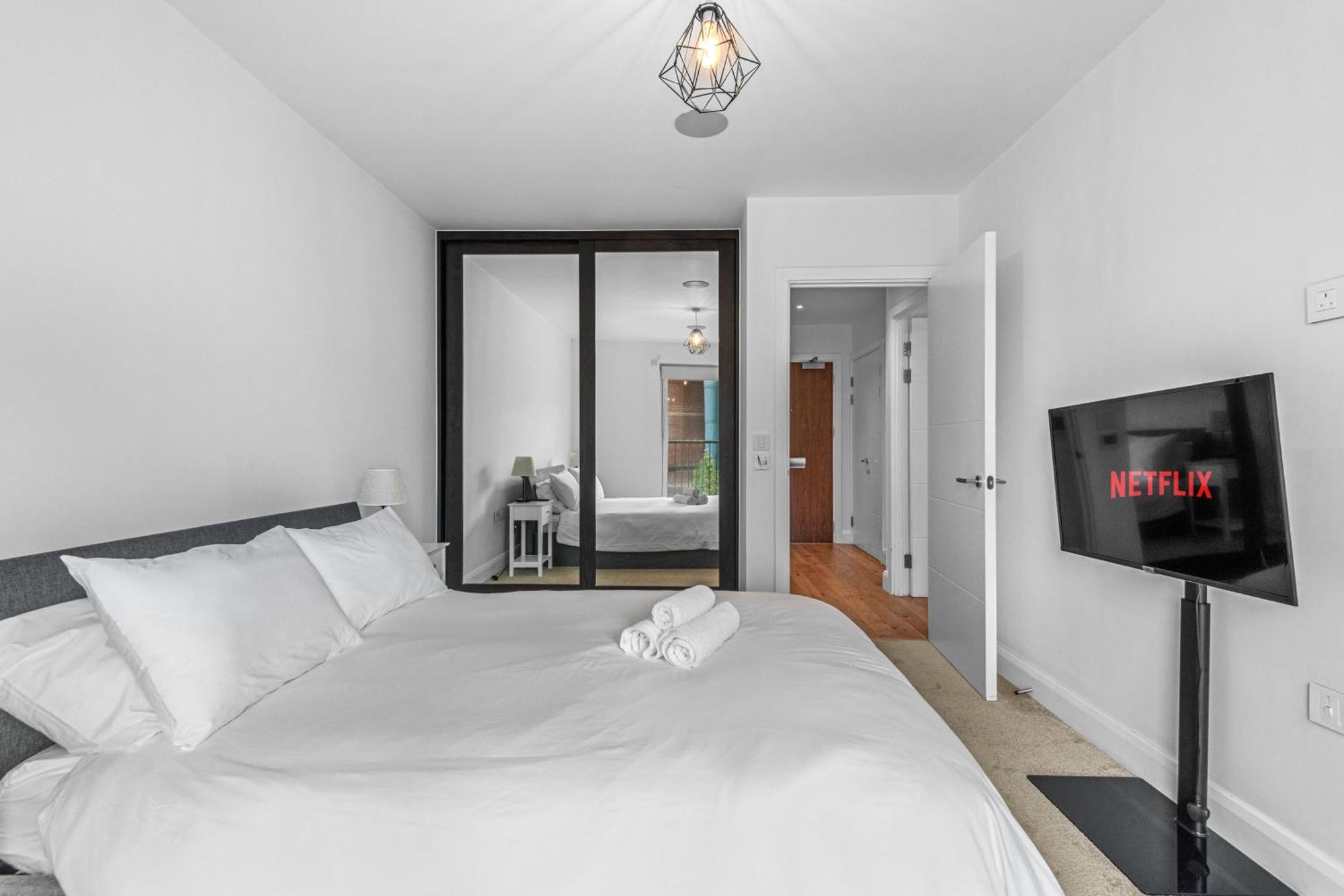 לונדון Londwell, Heart Of Notting Hill, Balcony Suite Luxury מראה חיצוני תמונה